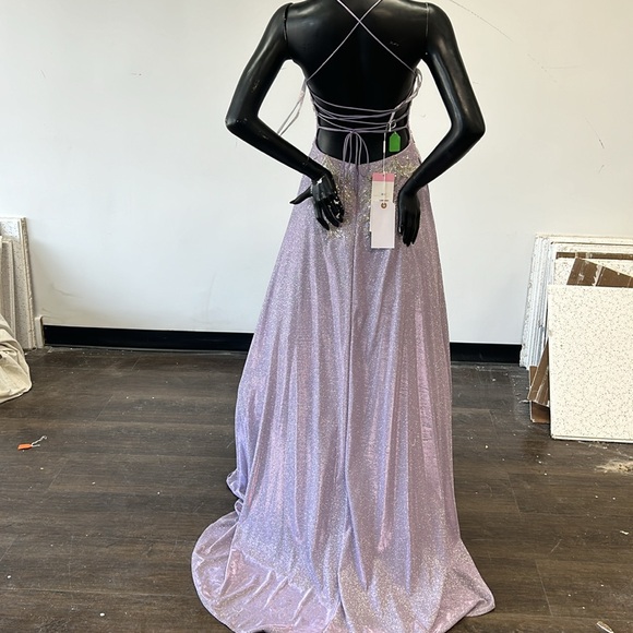 Cecilia Couture 2521 Size 4 Lavender Beaded Ball gown Tie Up Back NWT - Picture 8 of 11